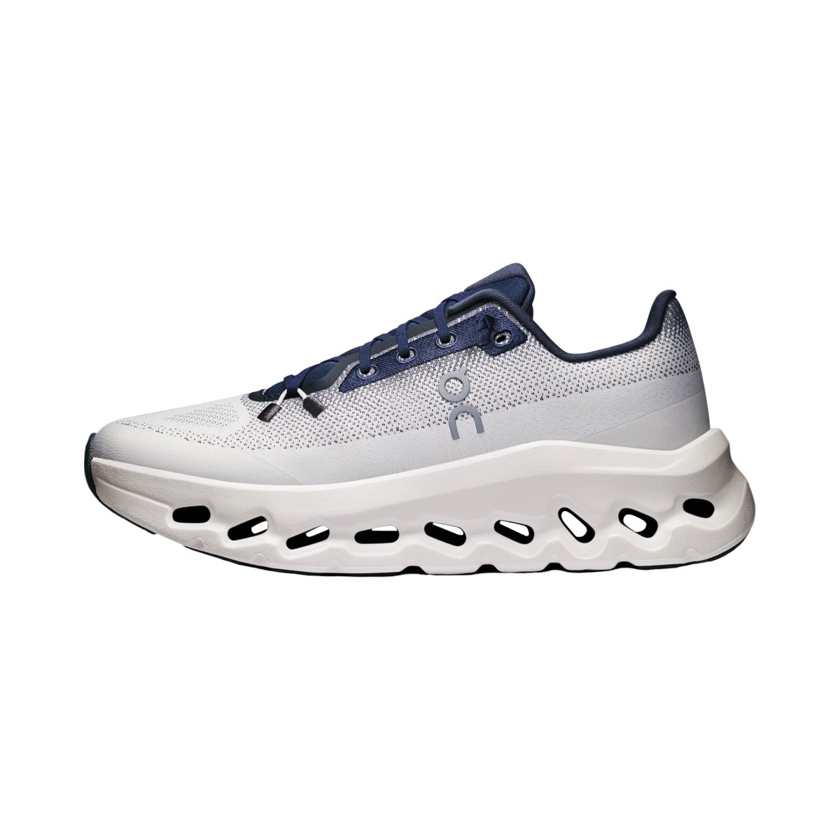 Tenis On Cloud Cloudtilt Eclipse marino para mujer image number null
