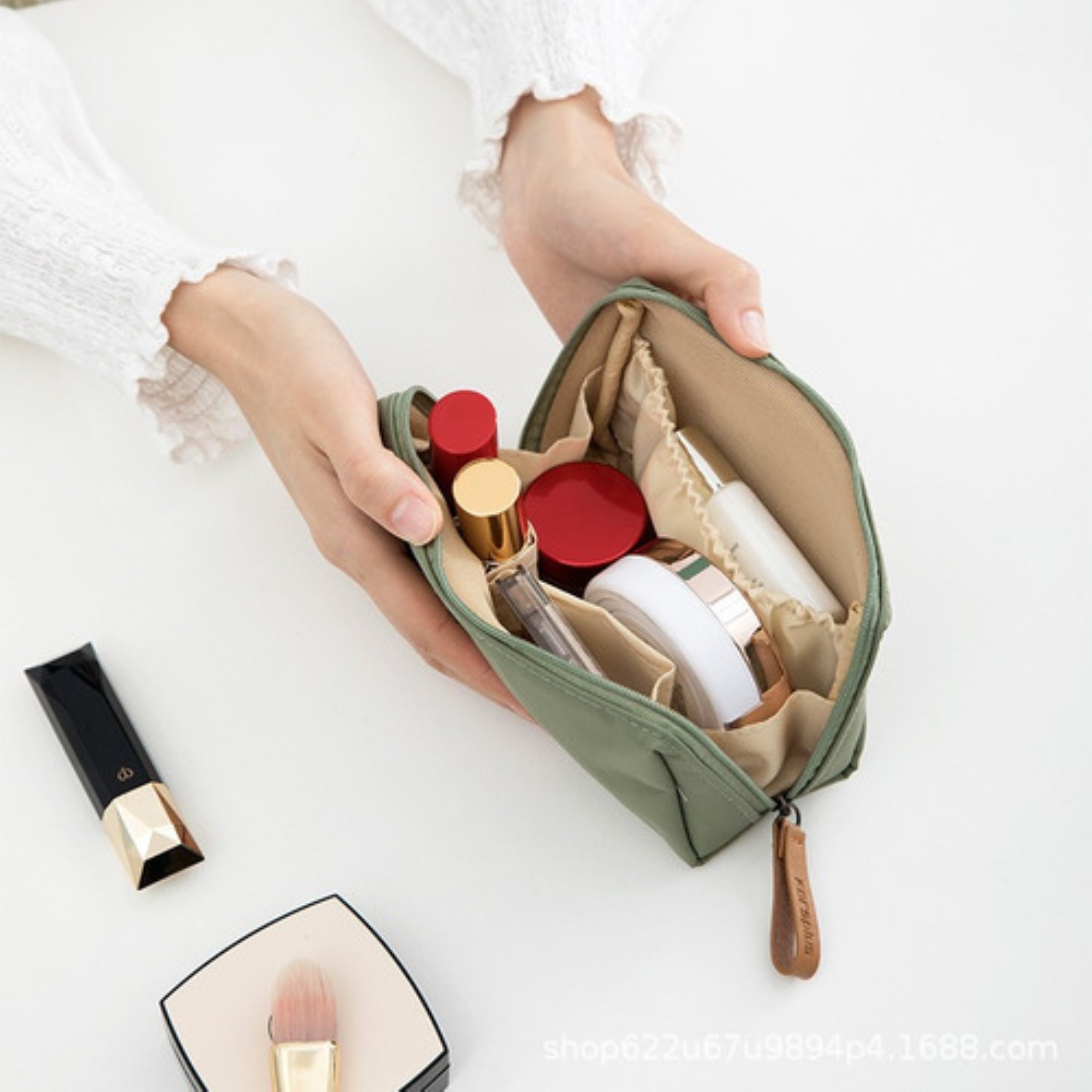 Bolsa De Maquillaje De Viaje Para Mujer Con Compartimentos Verde olivo image number null