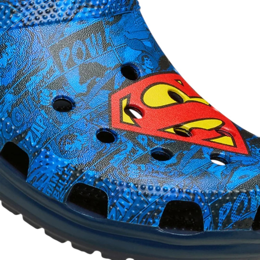 Crocs Superman Classic Clog Unisex Sandalias Original Adulto image number null