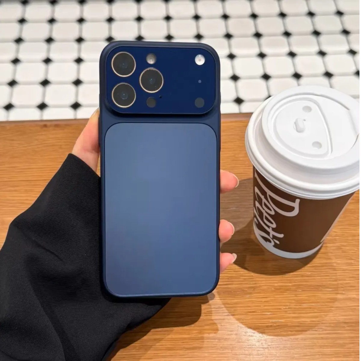 Funda Para iPhone 17 Pro Max Mate Uso Rudo Con C&aacute;mara Protector Azul image number null