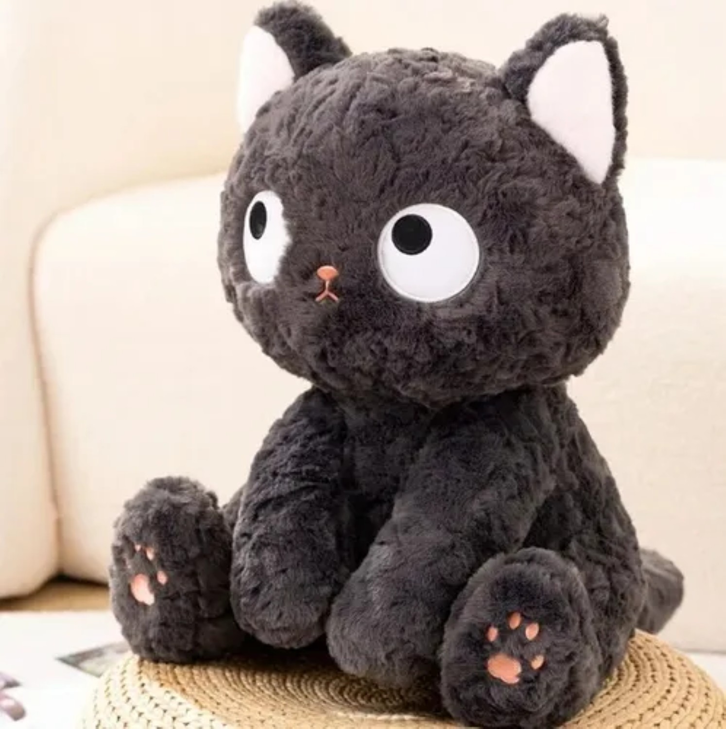 Peluche Gato Ojos Saltones Negro image number null