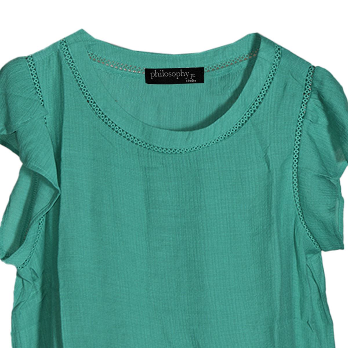Blusa lisa con detalle pequeño de encaje en cuello para mujer Philosophy Talla Chica image number null