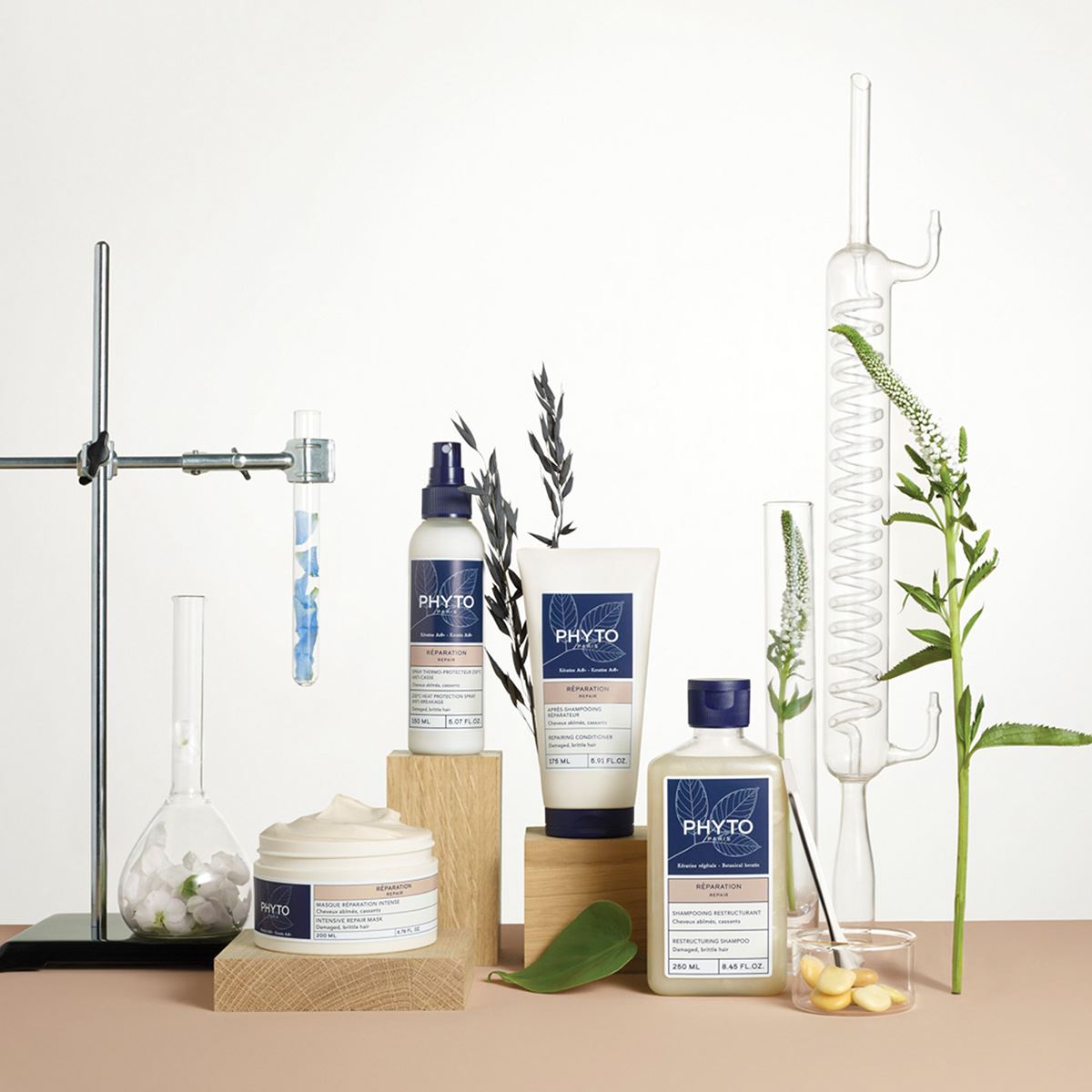 Phyto Repair Shampoo Reparador Cabello Da&ntilde;ado y Quebradizo image number null