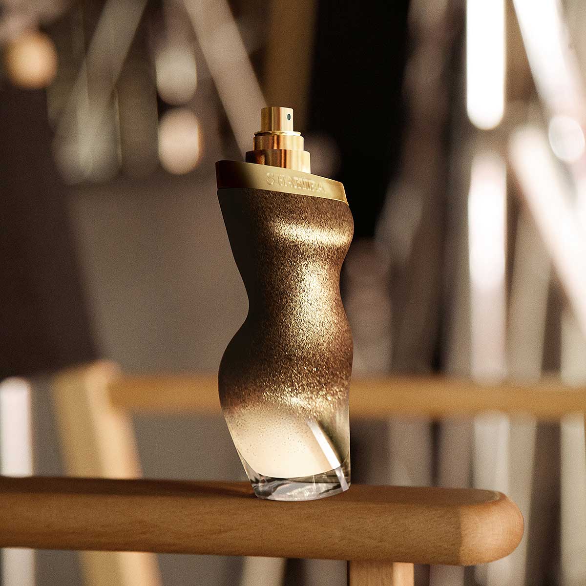 Shakira Dance Midnight Eau de Toilette 80ml Perfume para Mujer image number null