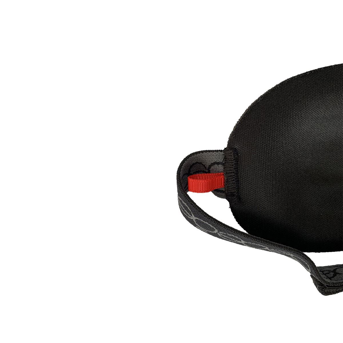 Antifaz a prueba de maquillaje negro image number null