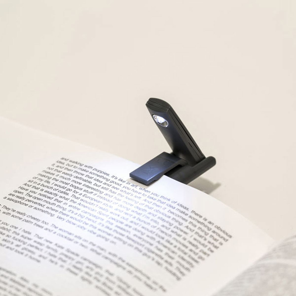 Mini Lámpara Negra Plegable de Lectura image number null
