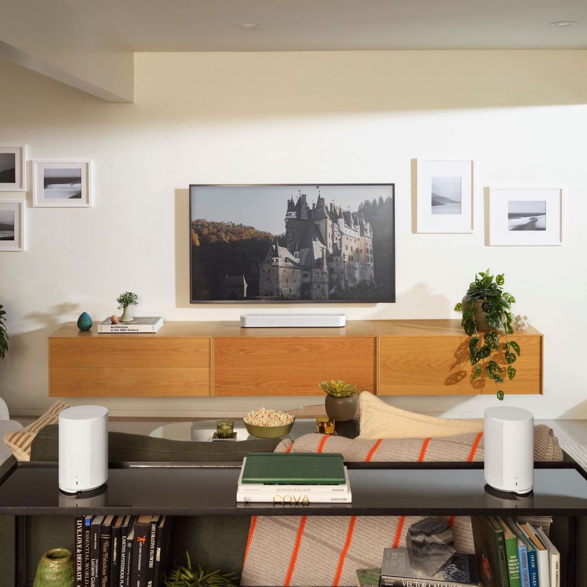 Bocina Sonos Era 100 con ac&uacute;stica y conectividad WiFi y bluetooth color blanco image number null