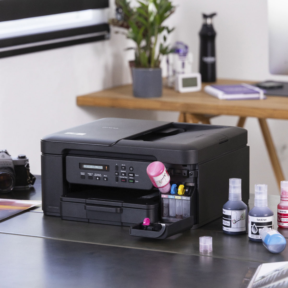 Impresora 3 en 1 de inyección de tinta a color DCP-T730DW image number null