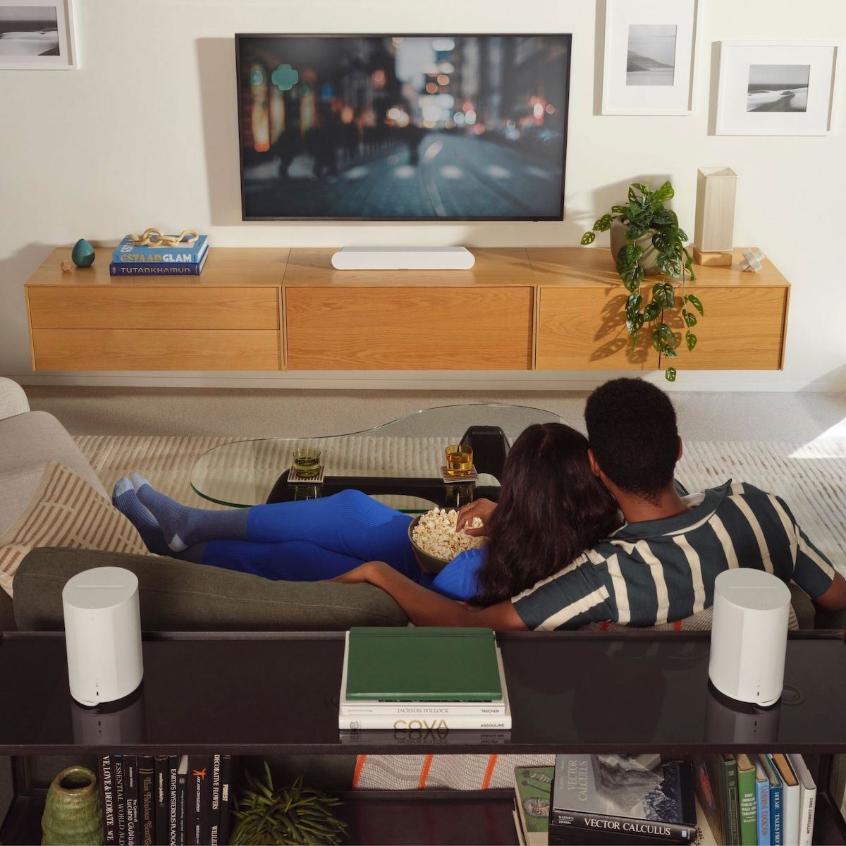 Bocina Sonos Era 100 con ac&uacute;stica y conectividad WiFi y bluetooth color blanco image number null